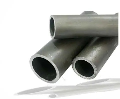 Industria chimica: tubi di rame e nichel personalizzati con casse o pallet in legno