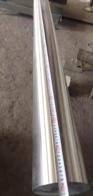 Barra rotonda di acciaio di lega spenta con resistenza alla corrosione Durezza ricotta 170-207 Colore argento
