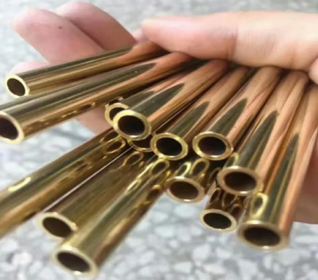 Tubi d'ottone UNS C-27200 rossi. 14,29 x 0,79mm semiduri secondo ASTM B-135 sulle barre di 5,800mm