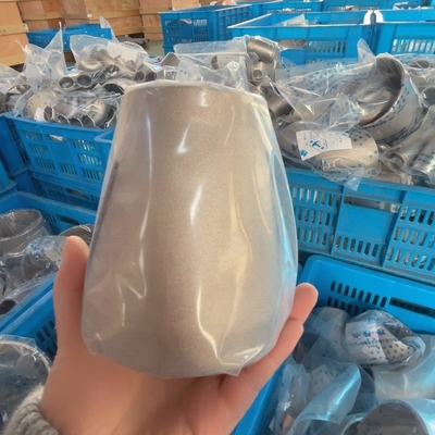 PESI del riduttore di raggiro di BW degli accessori per tubi dell'acciaio legato 3,5 x 3 millimetri 6" X 4"   Riduttore di Cuni 9010