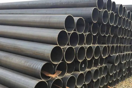 Tubi per caldaie a pressione in acciaio in lega senza cuciture Applicazione industriale Tecnologia laminata a caldo