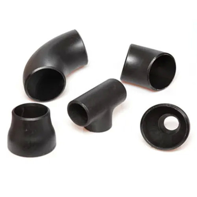 I gomiti di verniciatura neri senza cuciture degli accessori per tubi dell'acciaio legato di ASTM A234 colloca sul tee i cappucci dei riduttori