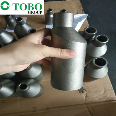 Il Ti di titanio Gr7 2&quot; degli accessori per tubi dell'acciaio legato ASTM B363 x 1&quot; lega di titanio di SCH10S x SCH40S foggia il capezzolo con uno stampo
