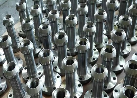 Flange in Lega di Acciaio Legato Certificate ISO in Molteplici Dimensioni per Supportare Diversi Progetti di Ingegneria e Costruzione