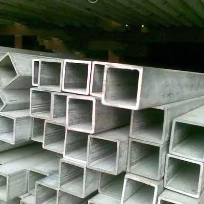 Tubi di acciaio senza cuciture lucidati standard ASTM/DIN/GB/JIS in lunghezze variabili