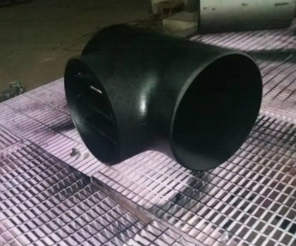 Recinto Tee OD 8" di Monel 400 ASTM/UNSP N04400 PESO 4mm su misura