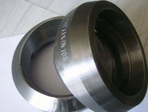 ASME B16.11 Livello di pressione elevata Forma e dimensione personalizzabili Sottile 1/2"-42" 304L 316L Livello di pressione #3000 Fittings di tubi