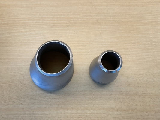 Parete spessa del riduttore concentrico del CL2 degli accessori per tubi dell'acciaio legato di ASME B16.9 A234 WP11 CL1