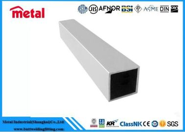Tubo quadrato in lega di alluminio 6063-T5 ASTM B241, 50x50mm, versatile all'infinito, facile da fabbricare, spessore 2mm, lunghezza 5.8m