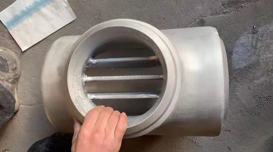 DN 200 millimetri, T ESCLUSO, SCH80S, SMLS, ss DUPLEX, ASTM A815-UNS S31803, BW, ASME B16.9