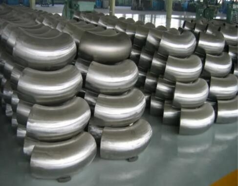 Gomito senza cuciture 2