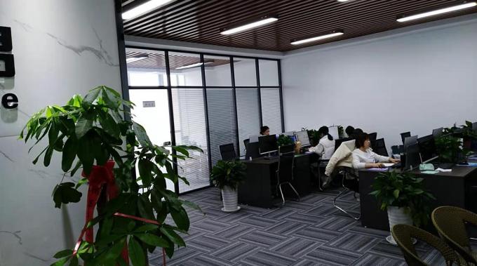 Tubo di acciaio galvanizzato saldato ASTM DIN GB JIS Tubo rivestito senza saldatura per servizi di lunghezza su misura 8